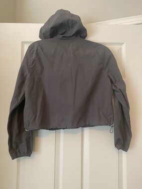 Love Tree Cropped Hooded Utility Jacket in Gray